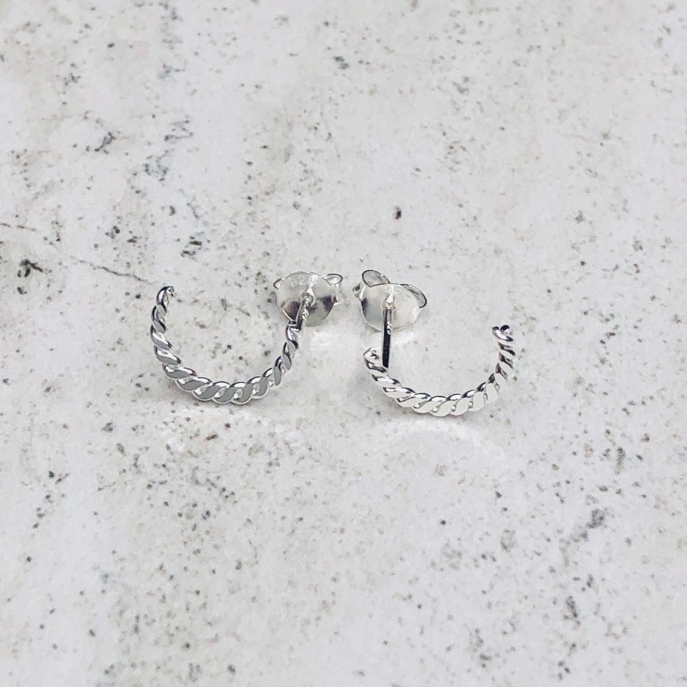 925 Sterling Silver Twisted Curved Stud Earrings